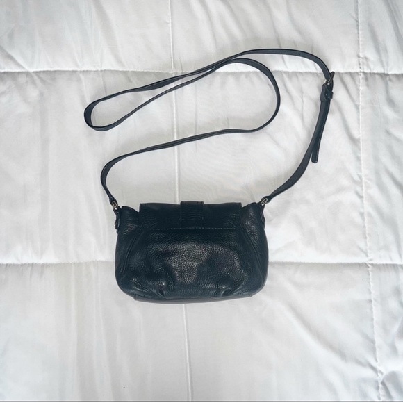 Michael Kors Black Crossbody Bag with Gold Clasp - Picture 6 of 15